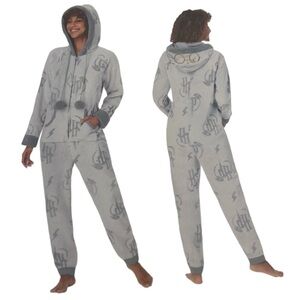 Wizarding World Harry Potter Women's S Gray One Piece Hooded Faux Fur Pajamas